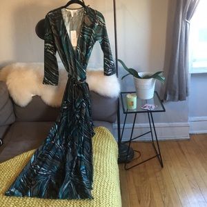 diane Von Furstenberg julian banded wrap dress